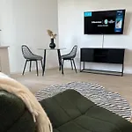Ku\'Damm Apartment